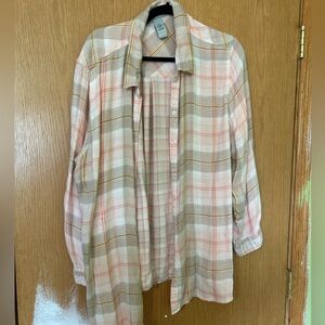 Catherine’s 2XL Button-Up Plaid Gingham Shirt in Cream, Pink & Tan Cowgirl